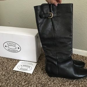 TRADED NIB Steve Madden "Inessa" Boots